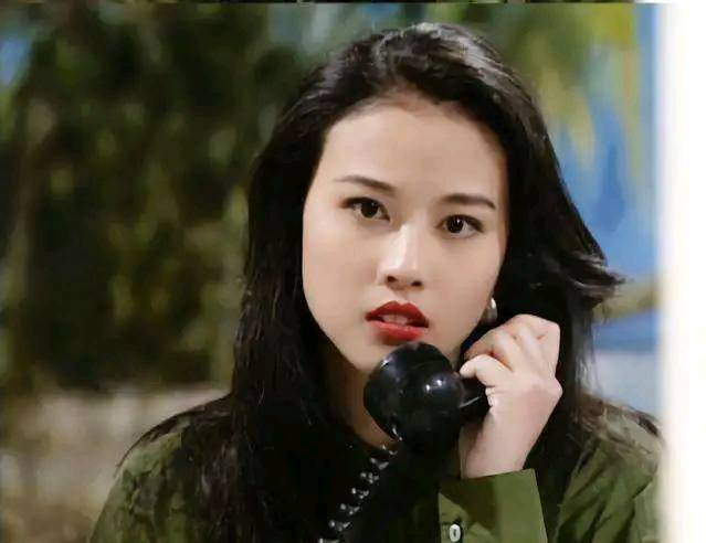 坚持“不婚主义”的4大女星，个个都是高颜值，