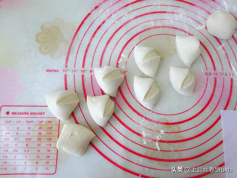 这是孩子超爱的馅饼，香嫩有营养，凉了也软软的，每次至少吃5个