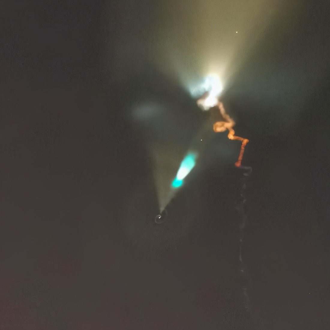 ̫Լˣӡýйз飬ڷӡȺ˶թ