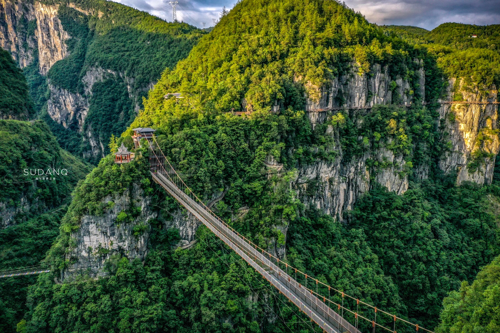 Secret Hubei Tour: Enshi Earth Heart Valley, named "China's Most Beautiful Wonderland" by CNN