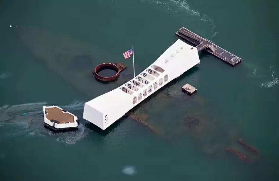 ���ĺ�ĸ֮������