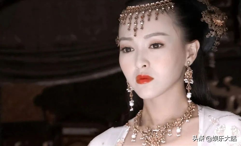 人均一字眉加披發(fā)的影視圈，或許?早就忘記了美人在骨不?在皮吧