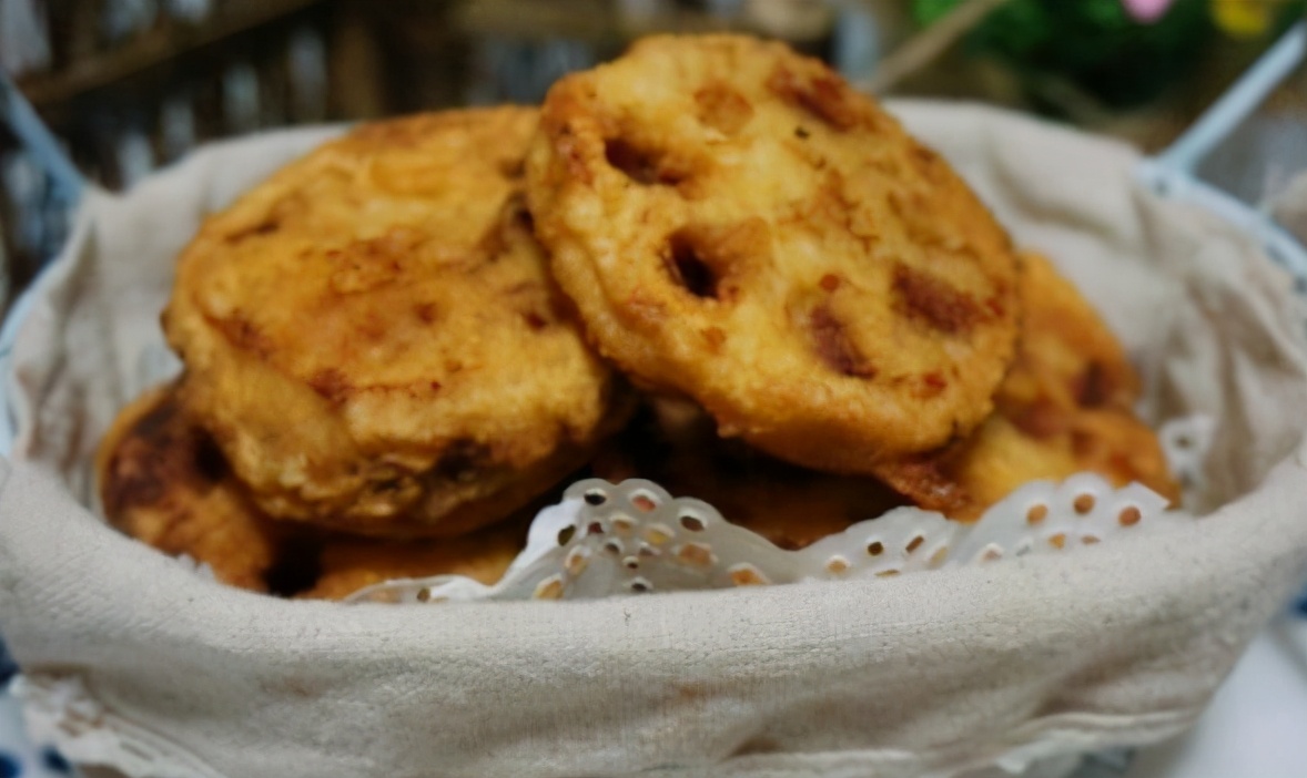 炸藕合怎麼做才酥脆？ 別只放麵粉，做好3點，藕合酥脆不易回軟