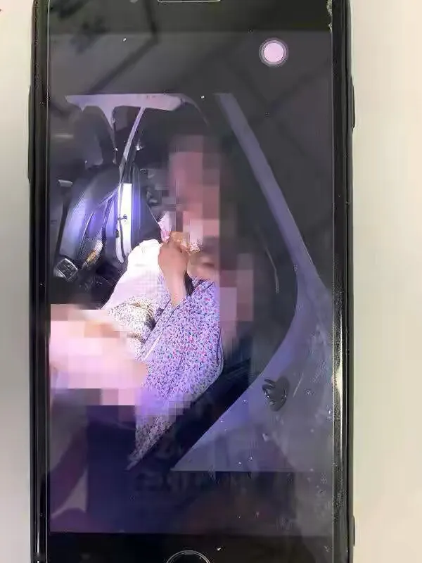 停车场车里要了好多次 他比我还厉害吗？图片