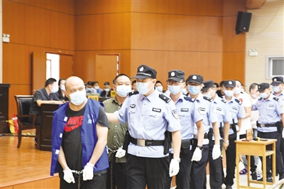 【打黑除恶】唐河法院：斩断黑恶势力“造血大动脉”   重拳出击 维护人民权益