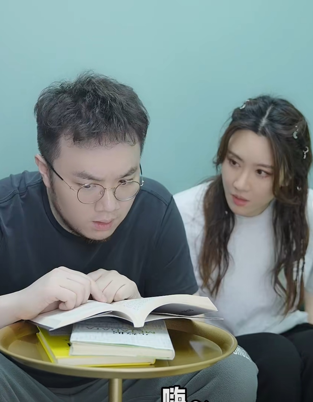 宋丹丹儿子巴图罕晒娃，体型像爸又是小胖子，网友：希望长相随妈