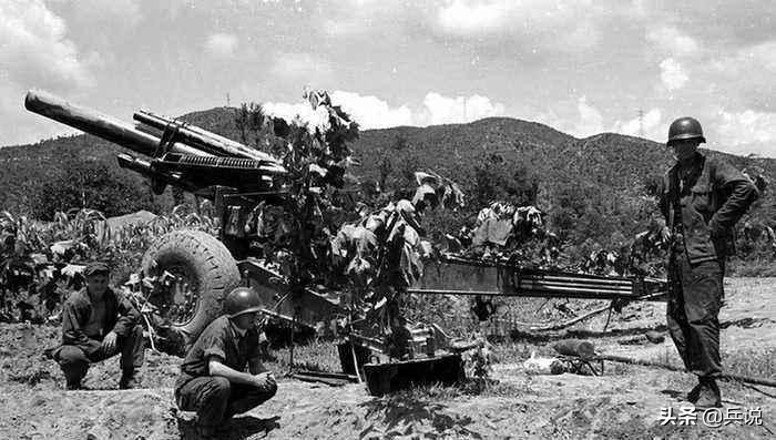 美军朝上甘岭撒尿，志愿军新兵忍不住，开第一枪，立一等功