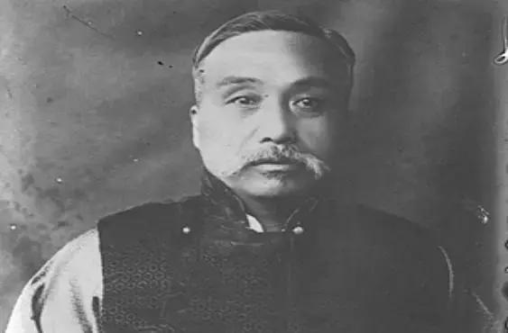 大清灭亡之后，九满四汉13名内阁成员都跑哪里去了？结局如何？