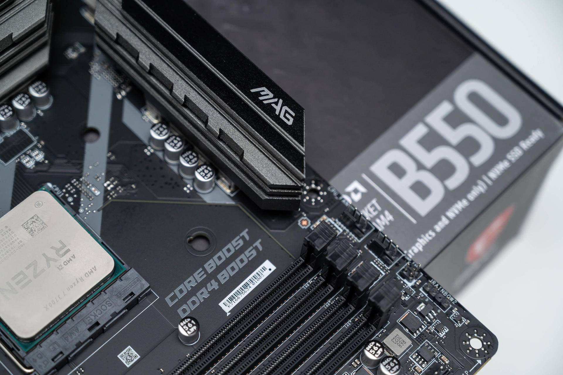B550超强兼容性PCIe 4.0战未来这才是高性价比