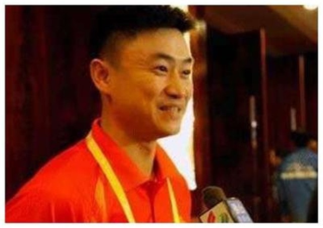 韩国体操员爱上中国裁判，3年后不顾家人劝阻，