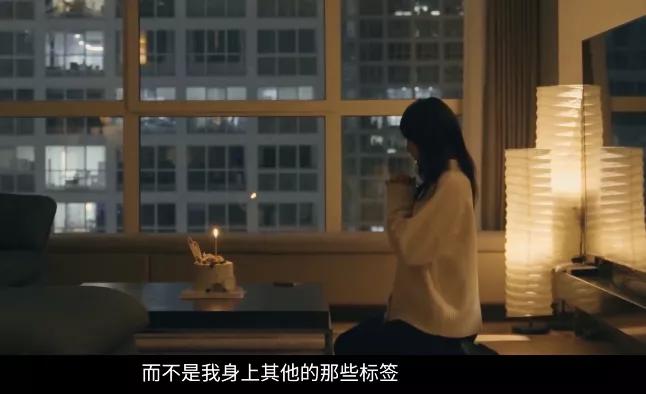 姚安娜公布出道纪录片，首次回应争议：为何都喜欢姐姐不喜欢我？