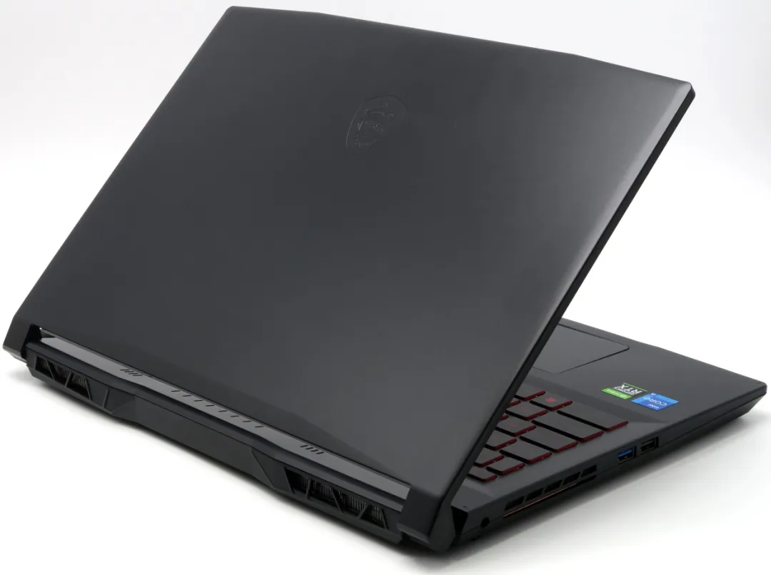 4999元!RTX3050和11代i5性能飙升:微星GF66评测