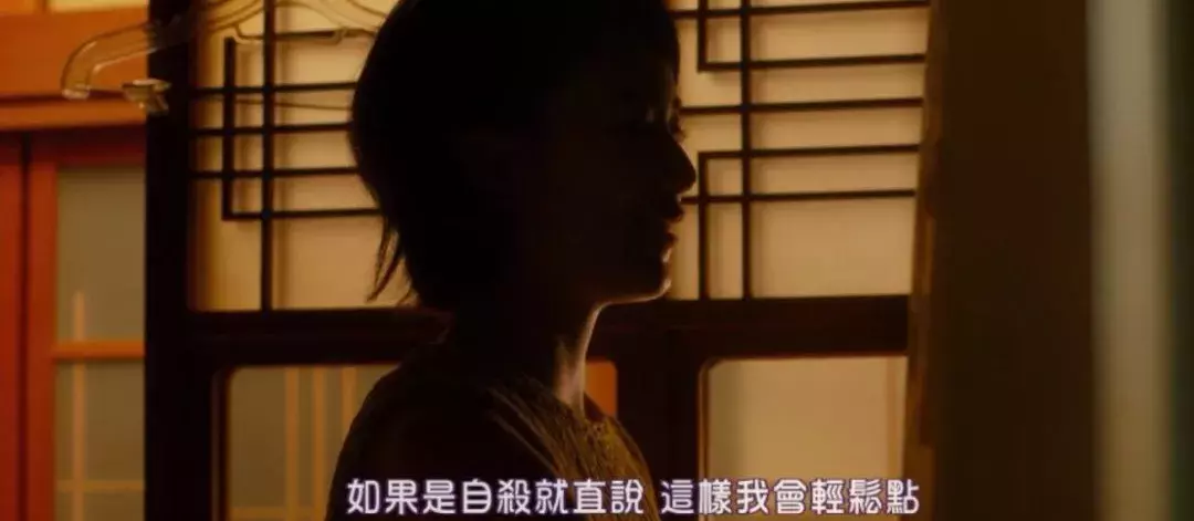 夜空总有最大密度的蓝色,它足够包容所有人最大程度的悲伤与艰难