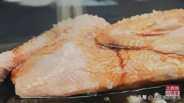 鸡肉这样做好吃又简单，鲜香滑嫩，新手一看就会