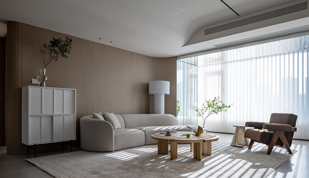 190㎡平层大户型，简约现代风装修，一屋满满的精致温馨