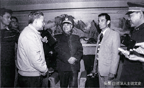 89年，林贤顺飞回大陆险些被击落，大陆4架战机对峙台湾12架