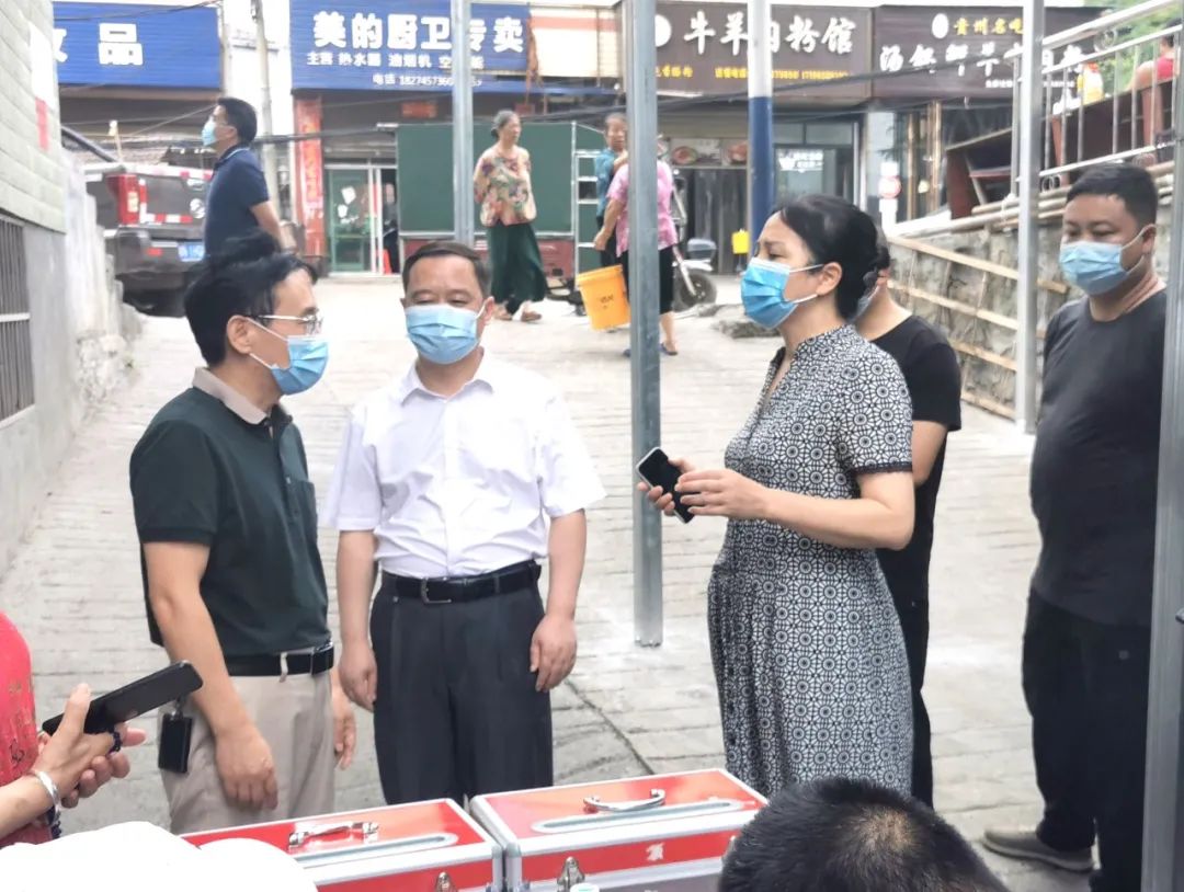 向建平深入中方县督导县乡人大代表换届选举工作