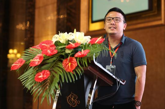 2年前，将饿了么卖给马云，套现665亿的外卖小哥