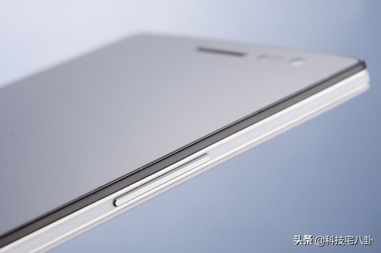 自拍手机中的名媛：OPPO Find 7 什么方式的自拍都好看