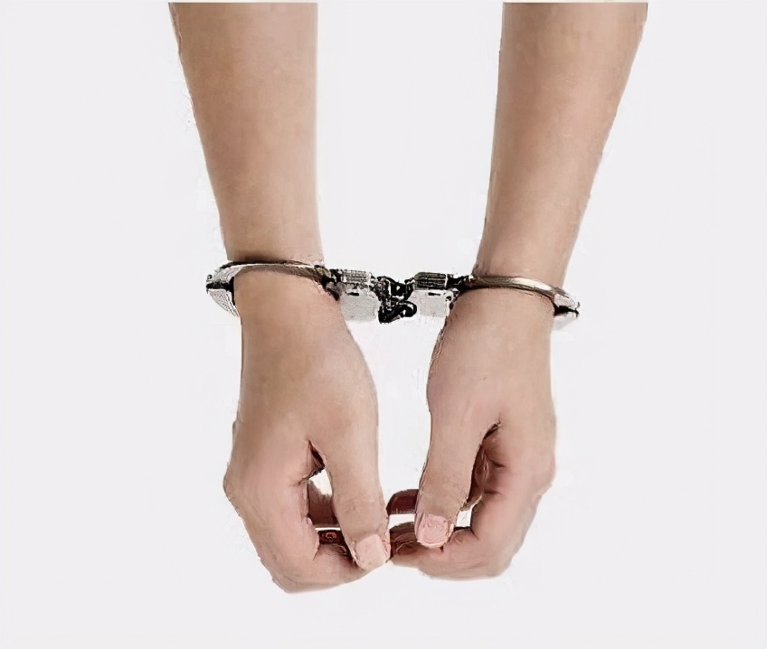 黑龙江15岁女生因发生口角弑母，冷库藏尸3个月，已被抓获