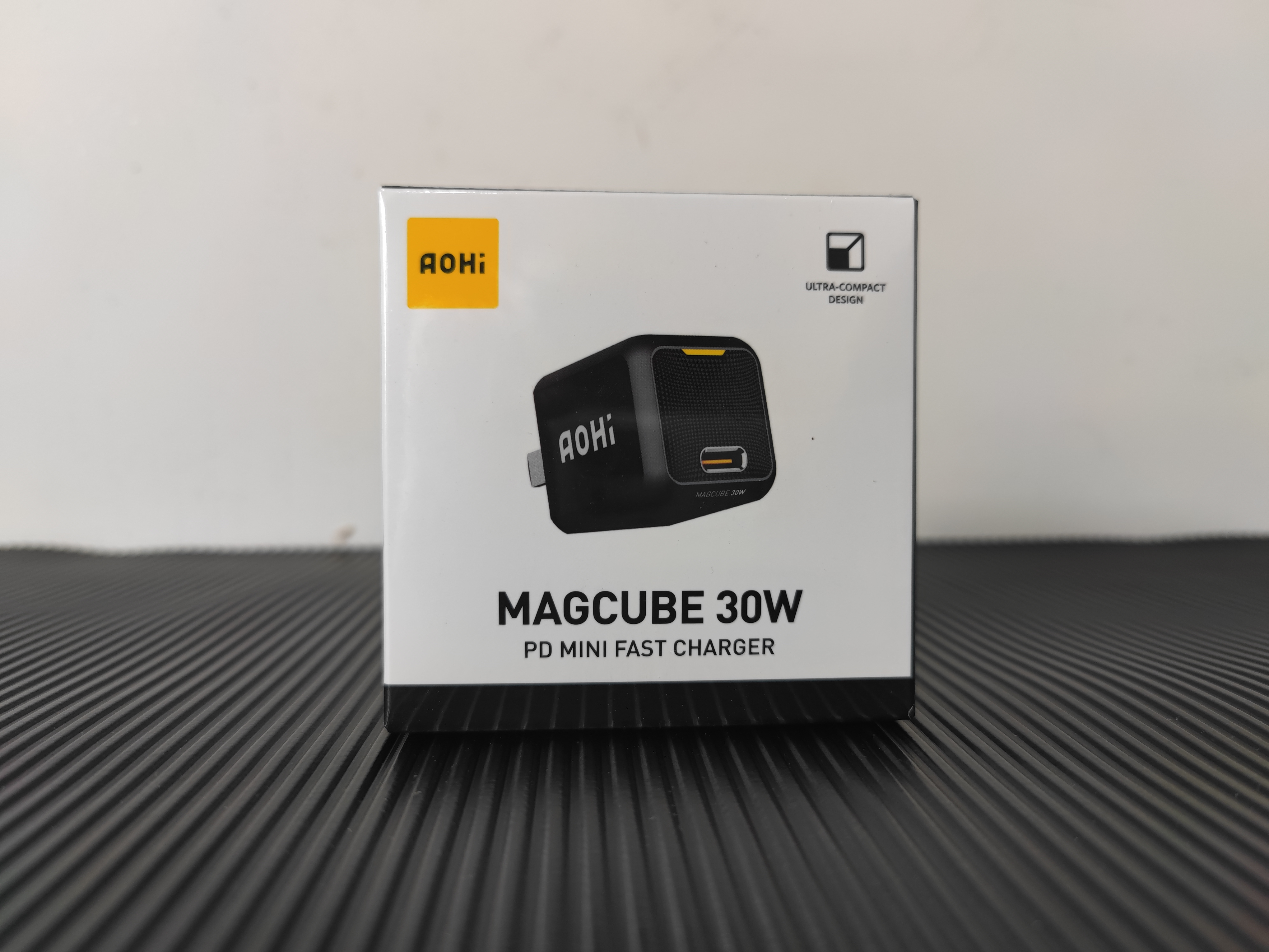 Magcube微型30W大功率充电器：充电头，带它一个就够了