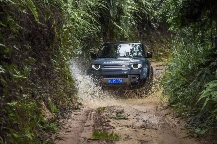 有一种生活方式叫“90”，有一种时尚单品叫“卫士90”