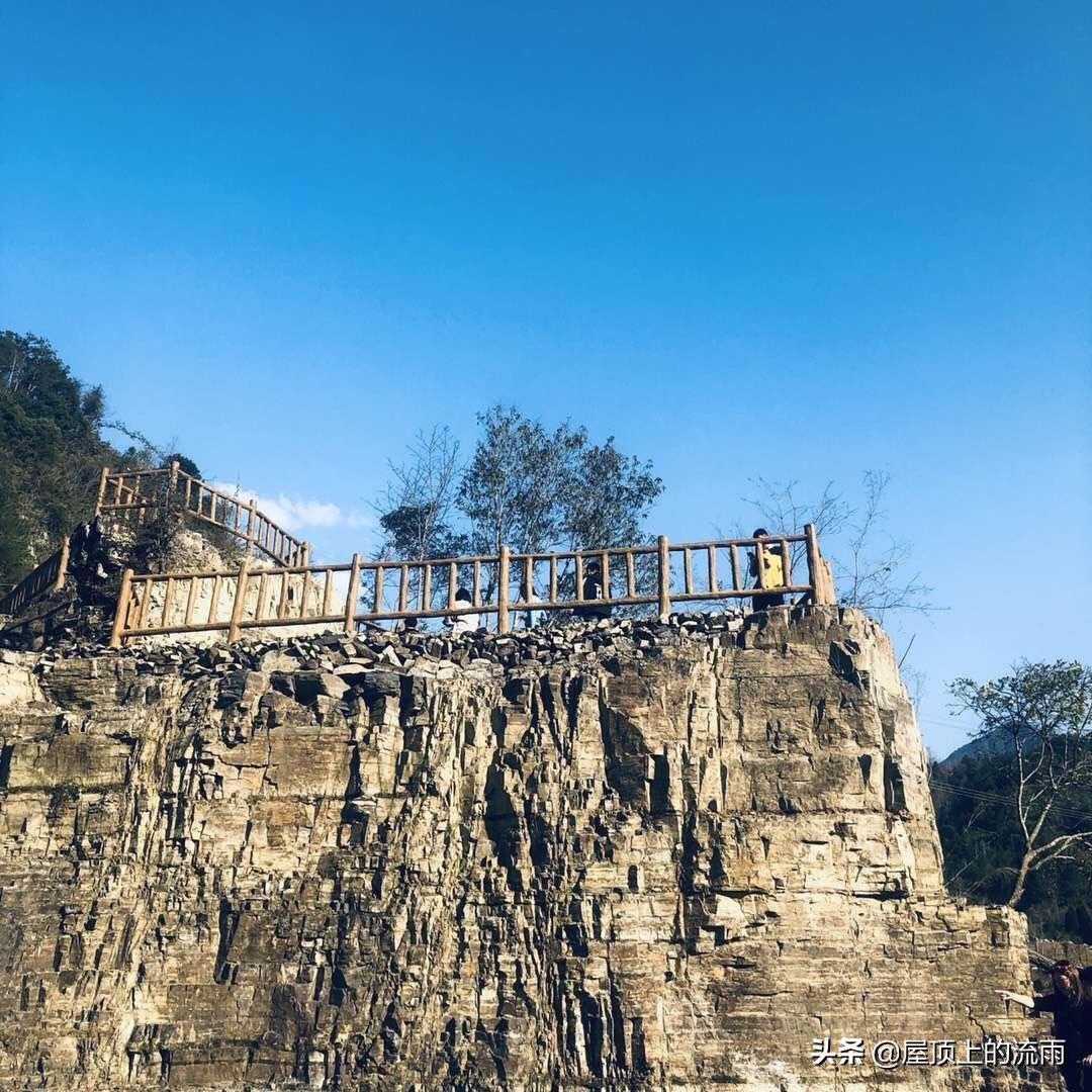 登山远望感悟心情的句子