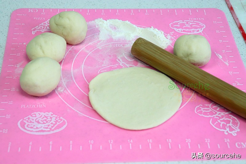 教你做生煎包，皮薄不破也不焦，包底金黃酥脆，肉嫩鮮香多汁