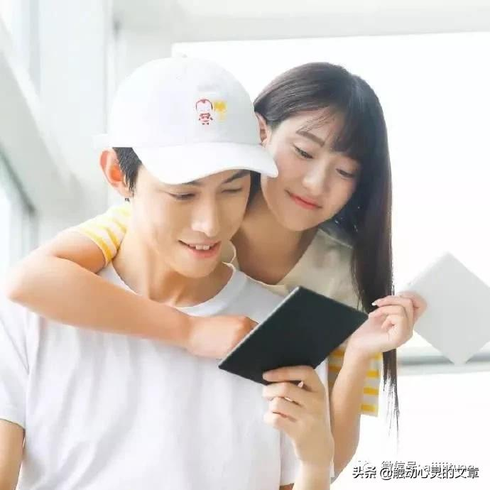 有内涵有深度的爱情句子 很甜很暖的爱情句子图片