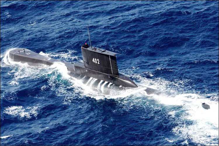 国际日报 | 什么情况？印尼军方宣布潜艇打捞结束 感谢中国海军协助