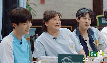 范丞丞曝理想型是倪妮，11岁差距靠魅力弥补，成