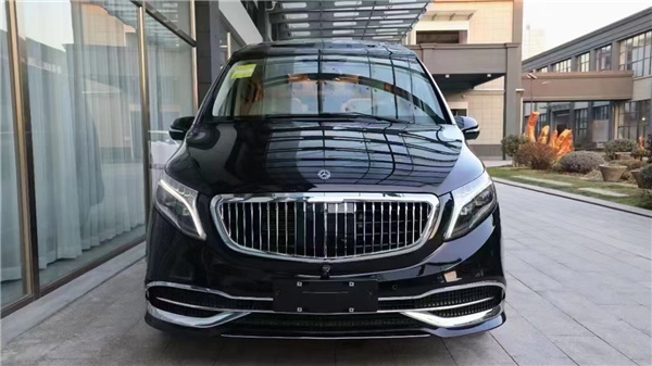 奔驰V260L改装可以如此惊艳！伟昊众神全隔断四座商务车