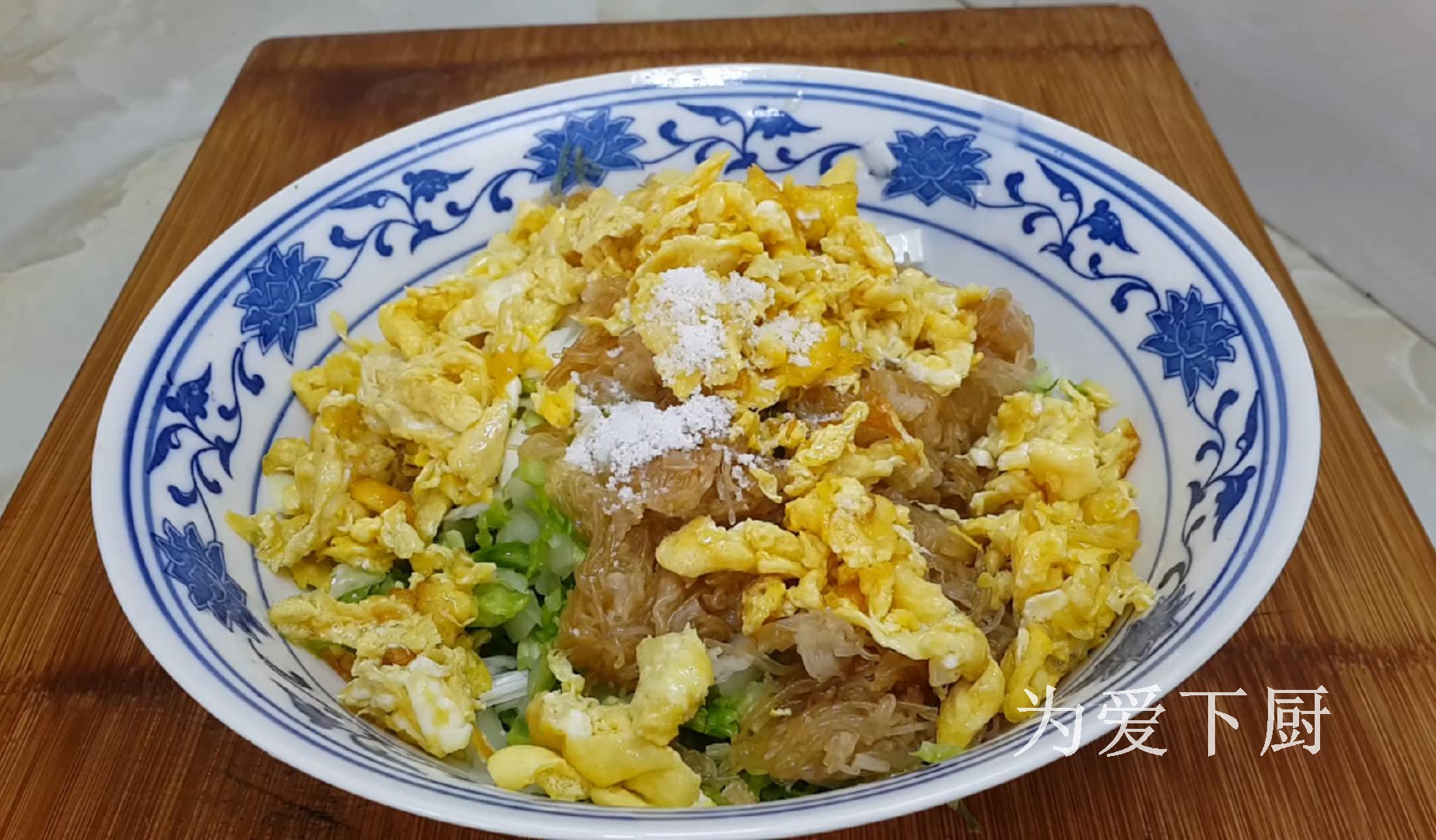 冬天白菜別燉著吃了，鍋裡烙一烙，比包子餃子還香，真的非常好吃