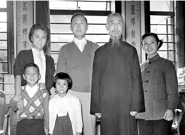 钱三强是谁?(为何中国原子弹之父钱三强落选?)插图12 钱学森、钱三强、钱钟书,为什么姓钱的都这么厉害?真相来了