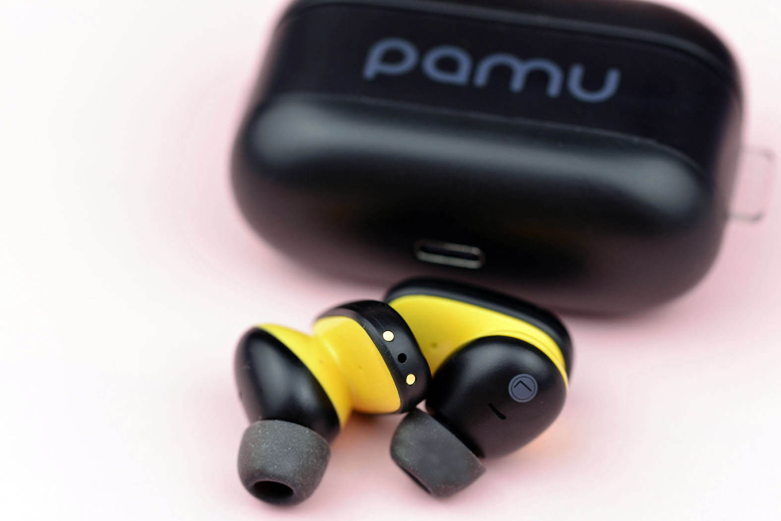 派美特Z1蓝牙耳机评测：可更换腰封主动降噪，还有6种音效成亮点