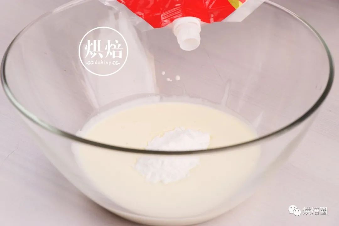 家里小孩最喜欢的酸奶蛋糕砖 夏天吃一点都不腻 冰冰凉 超过瘾