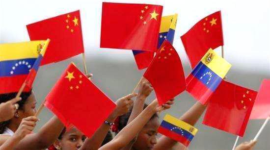 委內瑞拉對華態度大變，美國直接製裁中企，華春瑩把話挑明