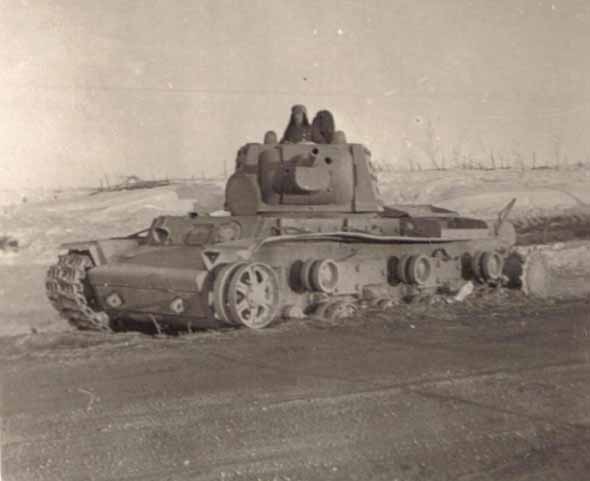 体大速度慢，火炮又不理想，这辆坦克究竟靠什么拖住对方48小时？