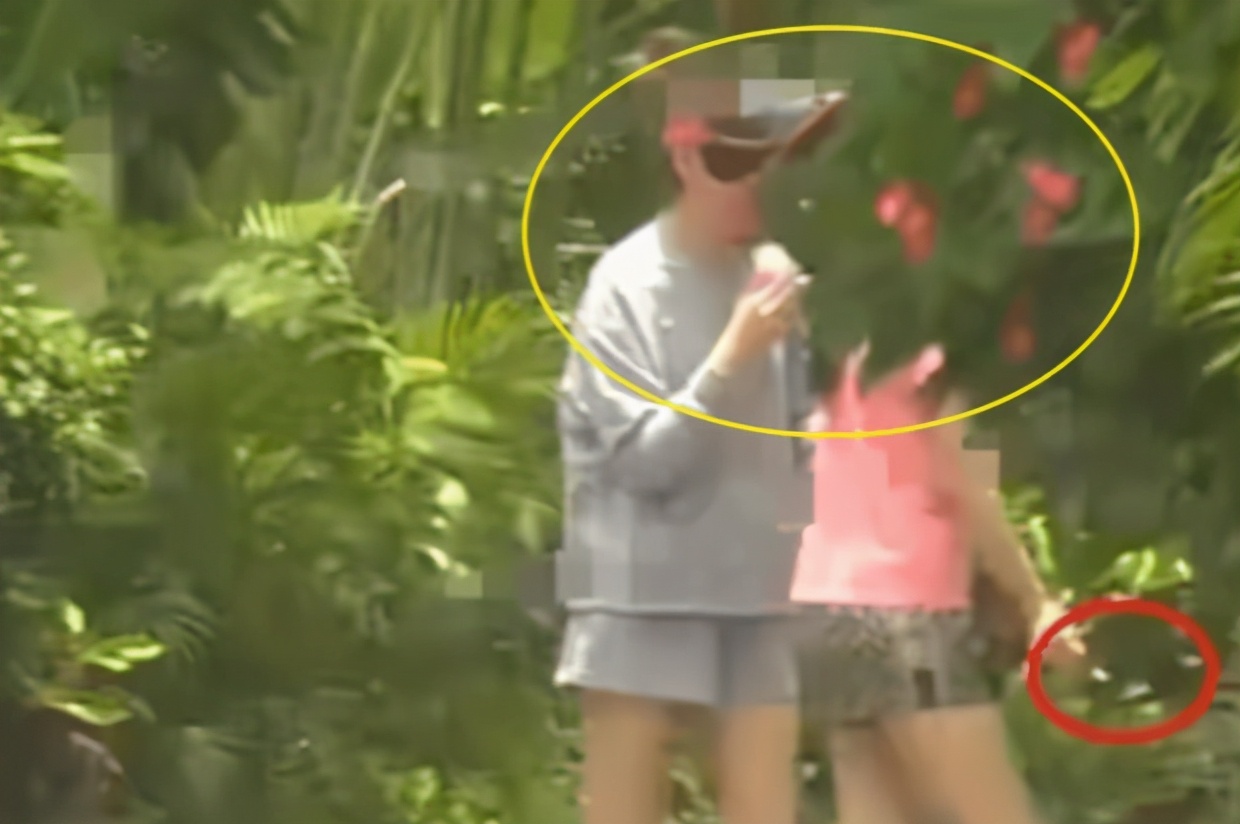 毛晓彤躲角落抽烟被拍，粉丝纷纷维护，杨颖抽