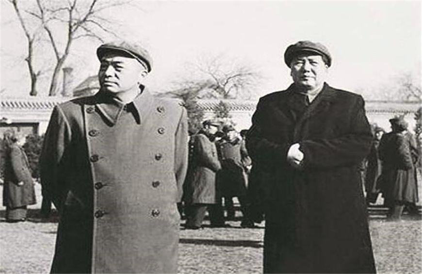 抗美援朝胜利后，金日成送给毛主席24箱苹果，为何士兵都不敢吃？