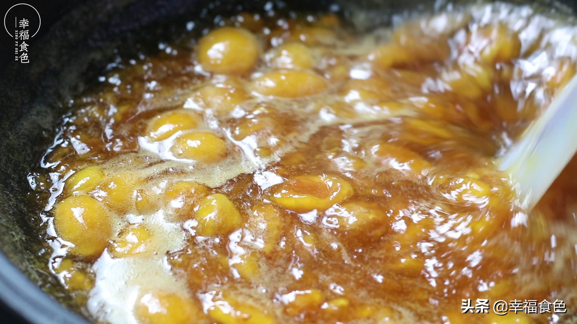 教你在家自制枇杷膏，天然工序小火慢熬，清爽润甜喝不够