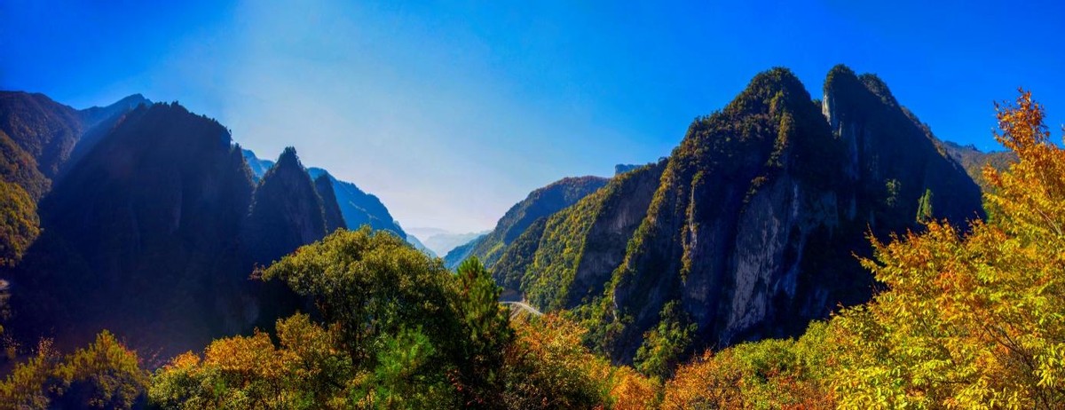 巴山渝水踏歌行·巫山站丨有一种沉醉，叫神女巫山