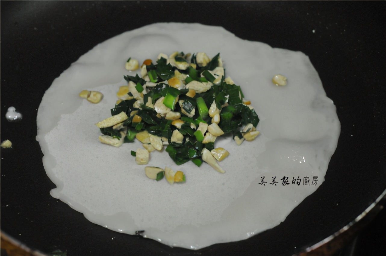 夏天最佳早餐，营养细腻好消化，面糊入锅煎一煎，简单又方便