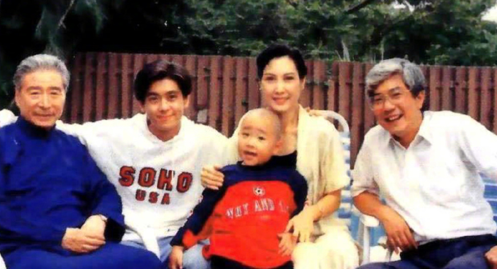 林志颖发回忆剧照，帅气容颜似添加过\"保鲜