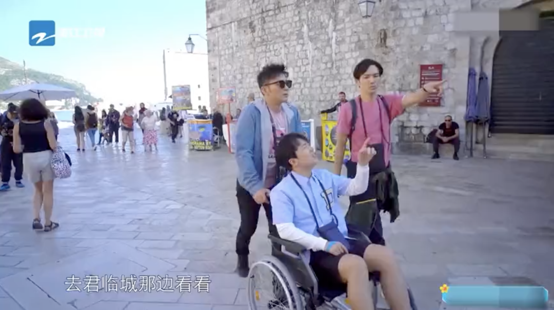 郭德纲25岁儿子患了痛风，为啥现在很多人年纪轻