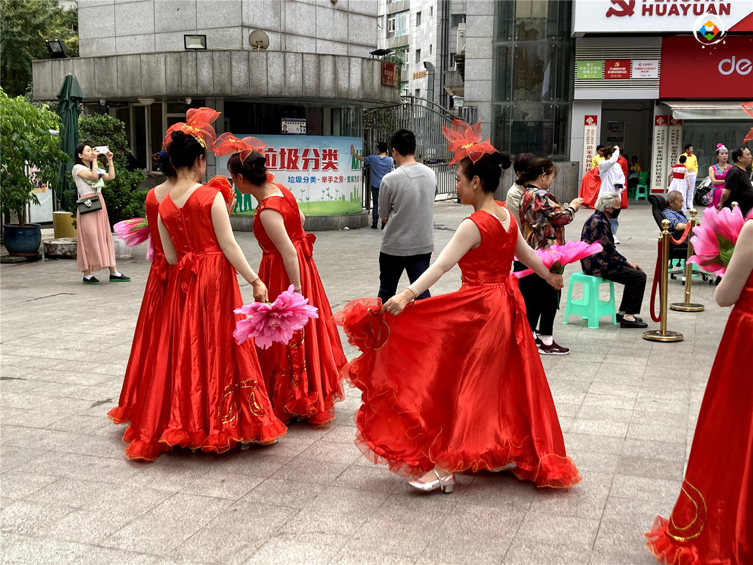 3月1日重庆正式施行，地铁外放等不文明行为，可能面临处罚