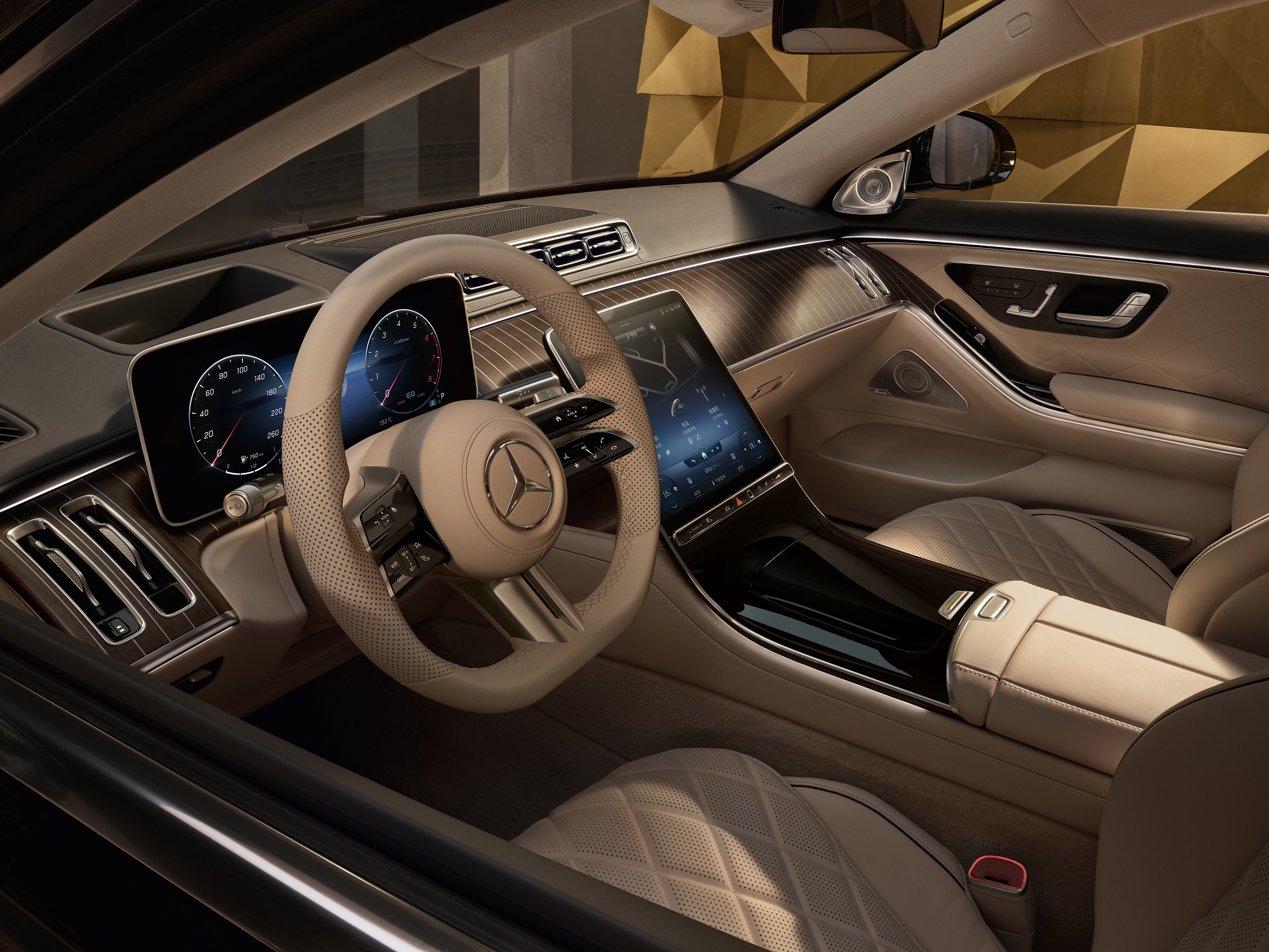 全新梅赛德斯-奔驰s级轿车 展车已到店,欢迎品鉴!