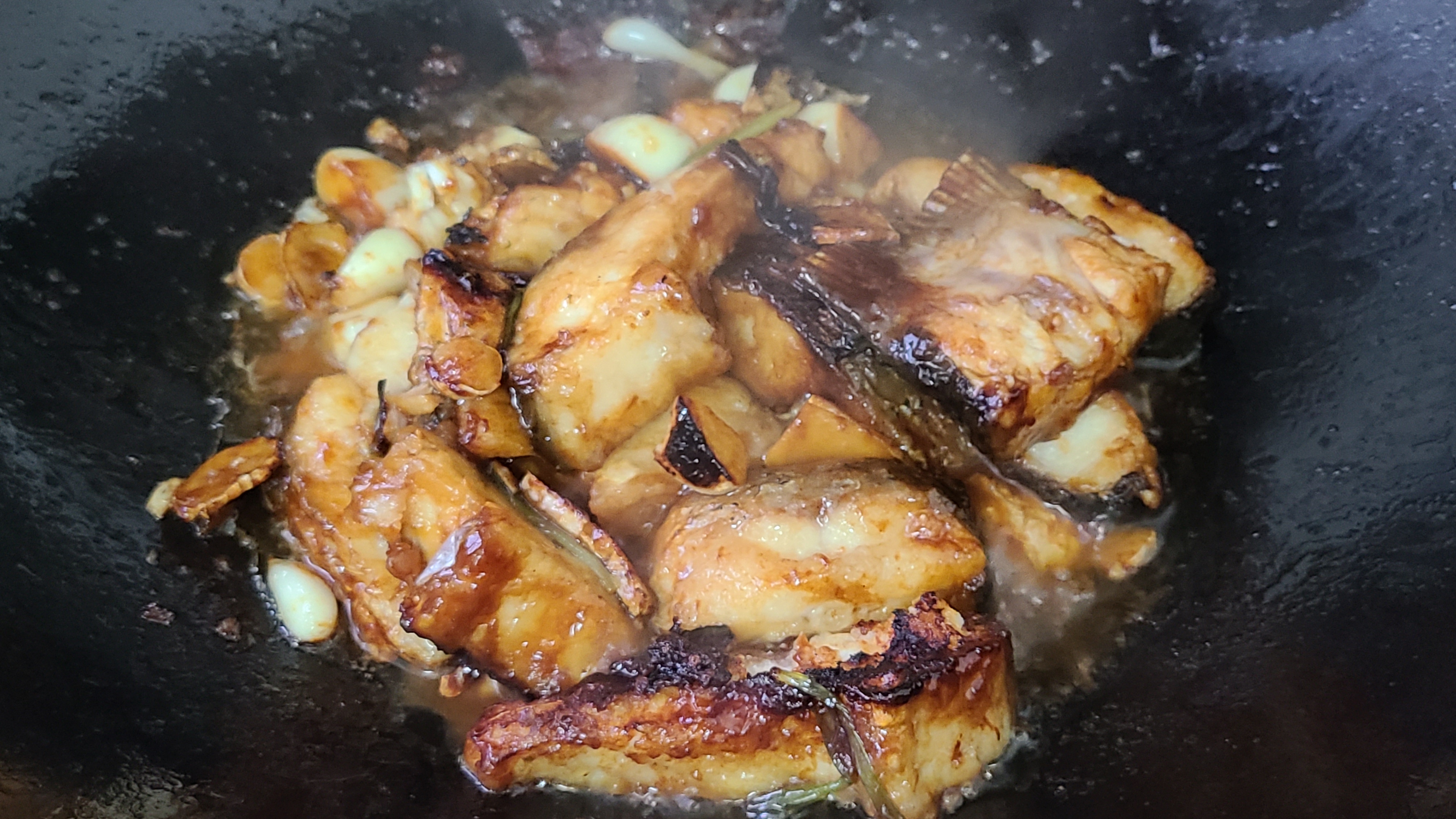 I love this method of fish meat. It has a strong fragrance and good taste.