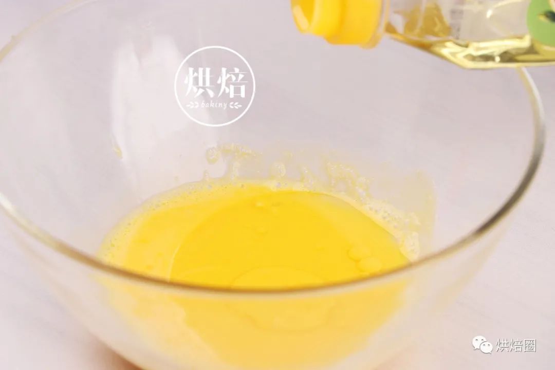 家里小孩最喜欢的酸奶蛋糕砖 夏天吃一点都不腻 冰冰凉 超过瘾