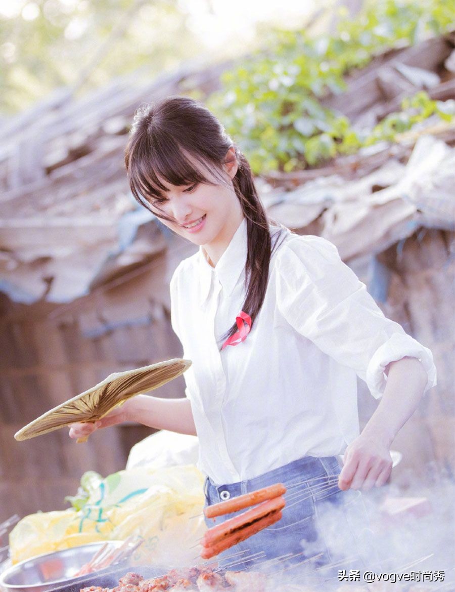 郑爽太有商业头脑了，刚参加完马拉松的衣服，转手就挂二手市场